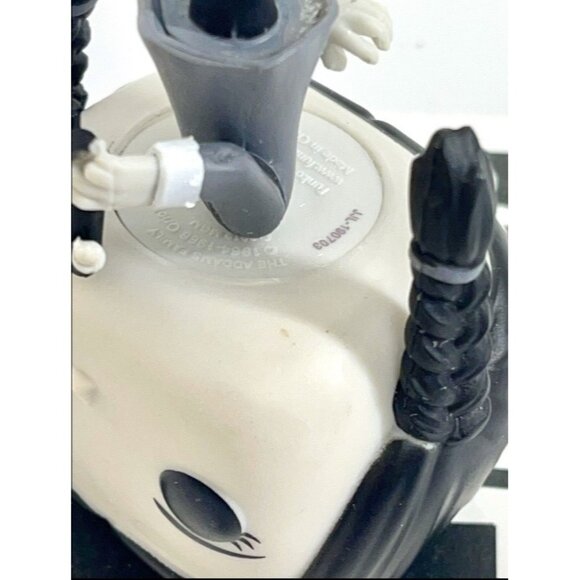 Funko Pop! The Addams Family: Wednesday Addams 811 Funko Exclusive Figure Loose - Picture 15 of 16